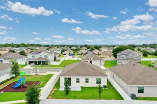 566 Pawnee Ct, Haines City, FL 33844 - Photo 3