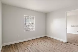 9013 Westchester Cir, Tampa, FL 33604 - Photo 5