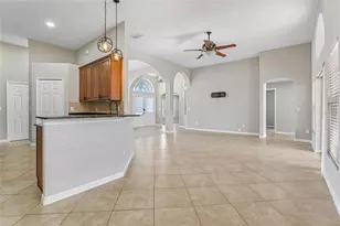 4612 Huron Bay Cir, Kissimmee, FL 34759 - Photo 11