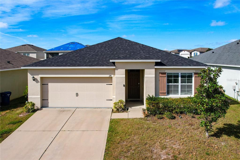 241 Meadowbrook Blvd - 241 Meadowbrook Blvd, Winter Haven, FL 33881 Luxury Property | Jose Angel Pina