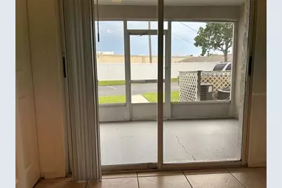 3076 Shingle Creek Court, Kissimmee, FL 34746 - Photo 9