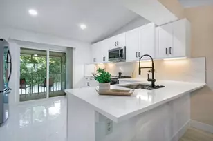 5449 Lake Margaret Dr, Orlando, FL 32812 - Photo 11