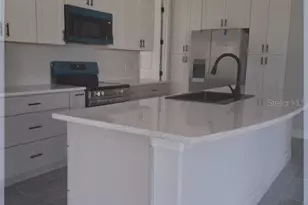 799 SW White Cloud Street SW, Palm Bay, FL 32908 - Photo 3