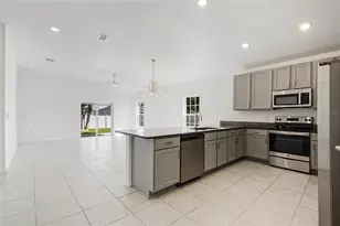 1109 Munster Ct, Kissimmee, FL 34759 - Photo 9