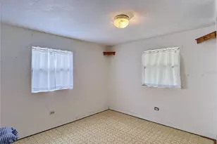 17609 Bathurst Ave, Spring Hill, FL 34610 - Photo 23