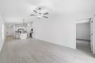 35298 Ackley Trce, Zephyrhills, FL 33541 - Photo 11