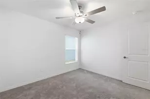 35298 Ackley Trce, Zephyrhills, FL 33541 - Photo 15