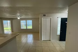 6100 Westgate Dr, Orlando, FL 32835 - Photo 5
