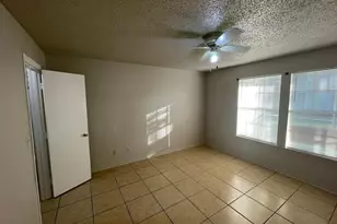 6100 Westgate Dr, Orlando, FL 32835 - Photo 15