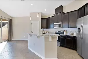 5160 Appenine Loop E, Saint Cloud, FL 34771 - Photo 7