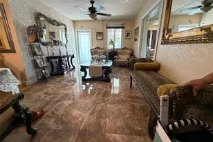 131 E 39th St, Hialeah, FL 33013 - Photo 15