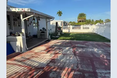 131 E 39th Street, Hialeah, FL 33013 - Photo 33