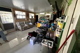 131 E 39th St, Hialeah, FL 33013 - Photo 23