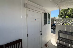 131 E 39th St, Hialeah, FL 33013 - Photo 27