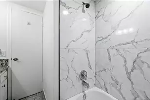 250 NE 20th St, Boca Raton, FL 33431 - Photo 15