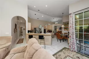 6781 W Livingston St, Orlando, FL 32835 - Photo 15