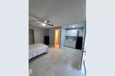 188 Fiesta Drive #1, Kissimmee, FL 34743 - Photo 9