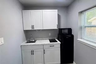 188 Fiesta Dr, Kissimmee, FL 34743 - Photo 3