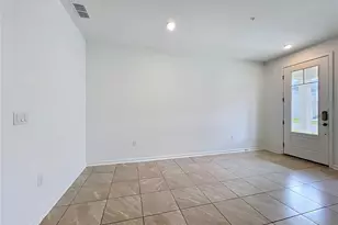 9848 Walkway Dr, Orlando, FL 32832 - Photo 3
