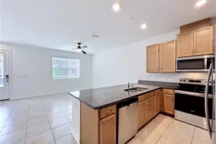9848 Walkway Dr, Orlando, FL 32832 - Photo 11