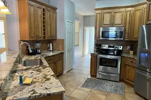 413 Marlberry Leaf Ave, Kissimmee, FL 34758 - Photo 3