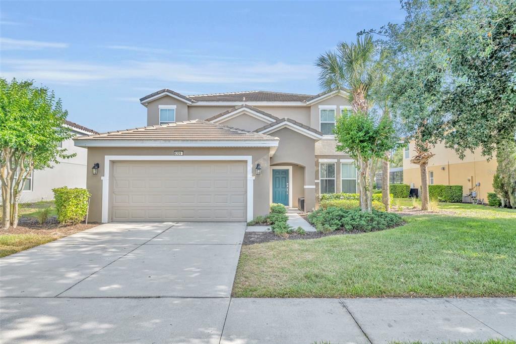 4209 Oakview Dr - 4209 Oakview Dr, Davenport, FL 33837 Luxury Property | Jose Angel Pina