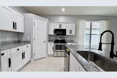 4860 Chalfont Drive, Orlando, FL 32837 - Photo 5