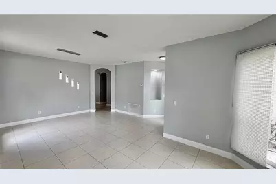 4860 Chalfont Drive, Orlando, FL 32837 - Photo 13