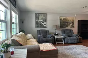 818 Mendoza Dr, Kissimmee, FL 34758 - Photo 3
