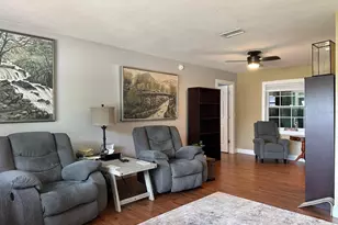 818 Mendoza Dr, Kissimmee, FL 34758 - Photo 13