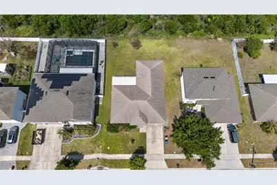 4020 Sunny Day Way, Kissimmee, FL 34744 - Photo 5