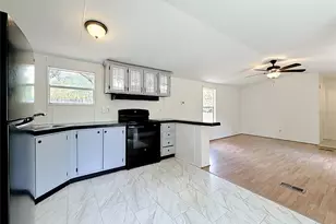 14671 SE 25 St, Morriston, FL 32668 - Photo 5