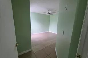 342 Caribbean Dr, Davenport, FL 33897 - Photo 13