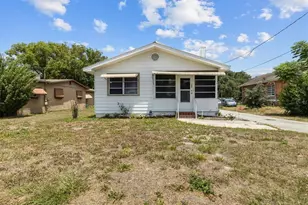 207 S Perry Ave, Fort Meade, FL 33841 - Photo 1