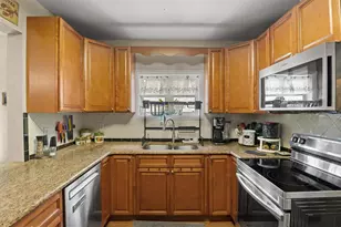 207 S Perry Ave, Fort Meade, FL 33841 - Photo 11