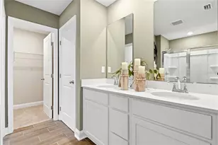 2530 29th Ln E, Palmetto, FL 34221 - Photo 11