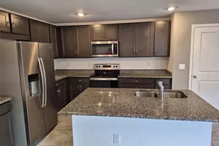 4811 Rigging St, Haines City, FL 33844 - Photo 3