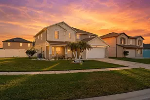 831 Neptune Pointe Ln, Kissimmee, FL 34744 - Photo 1