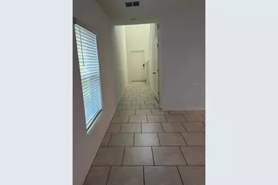 693 Reggie Road, Winter Haven, FL 33884 - Photo 3