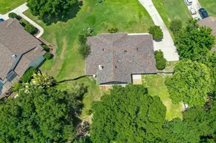 2396 Nightingale Ln, Kissimmee, FL 34746 - Photo 29