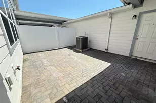 9732 Brown Burrow St, Orlando, FL 32829 - Photo 17