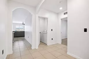3155 Country Club Cir, Winter Haven, FL 33881 - Photo 3