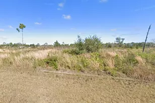 220 Magnolia Dr, Indian Lake Estates, FL 33855 - Photo 1