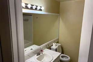 1916 Lake Atriums Cir, Orlando, FL 32839 - Photo 5