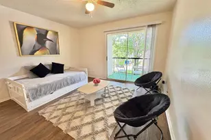 1916 Lake Atriums Cir, Orlando, FL 32839 - Photo 3