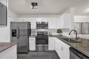 7606 Pissarro Dr, Orlando, FL 32819 - Photo 9