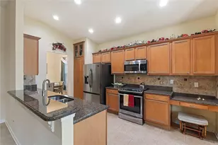 423 Armada Ln, Davenport, FL 33837 - Photo 17