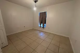 1316 Burnley Ct, Kissimmee, FL 34758 - Photo 9