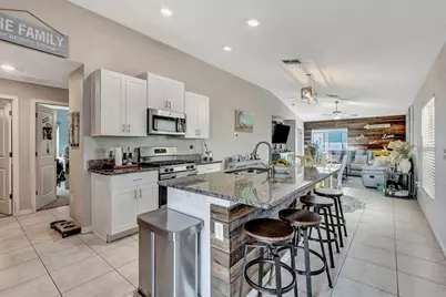 5104 Dandelion Street, Apollo Beach, FL 33572 - Photo 5