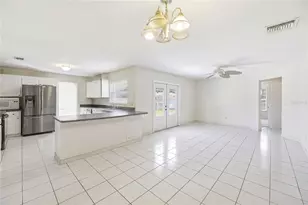 2879 Cypressview Ct, Kissimmee, FL 34746 - Photo 11